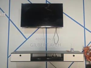 Simple TV Stand