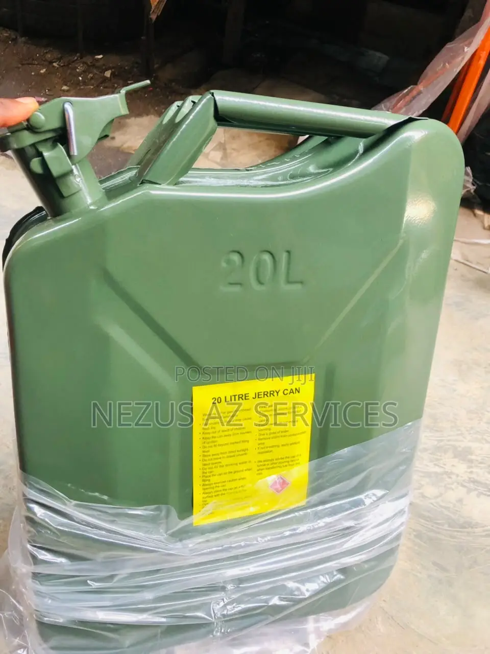 20 Litre Heavy-Duty Metal Jerry Can