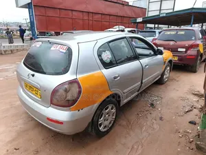 Nissan Almera 2005 Silver