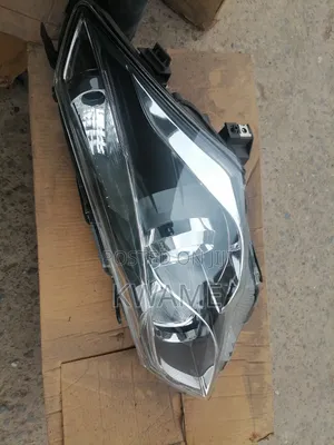 Suzuki Ciaz 2016-2020 Headlights(l)