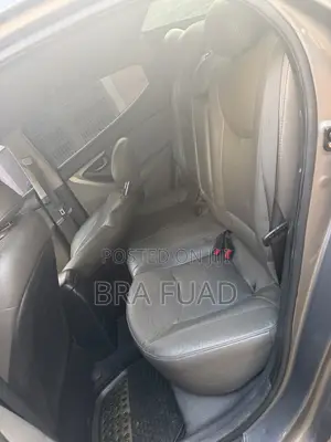 Hyundai Elantra Limited Sedan FWD (1.8L 4cyl 6A) 2013 Gray