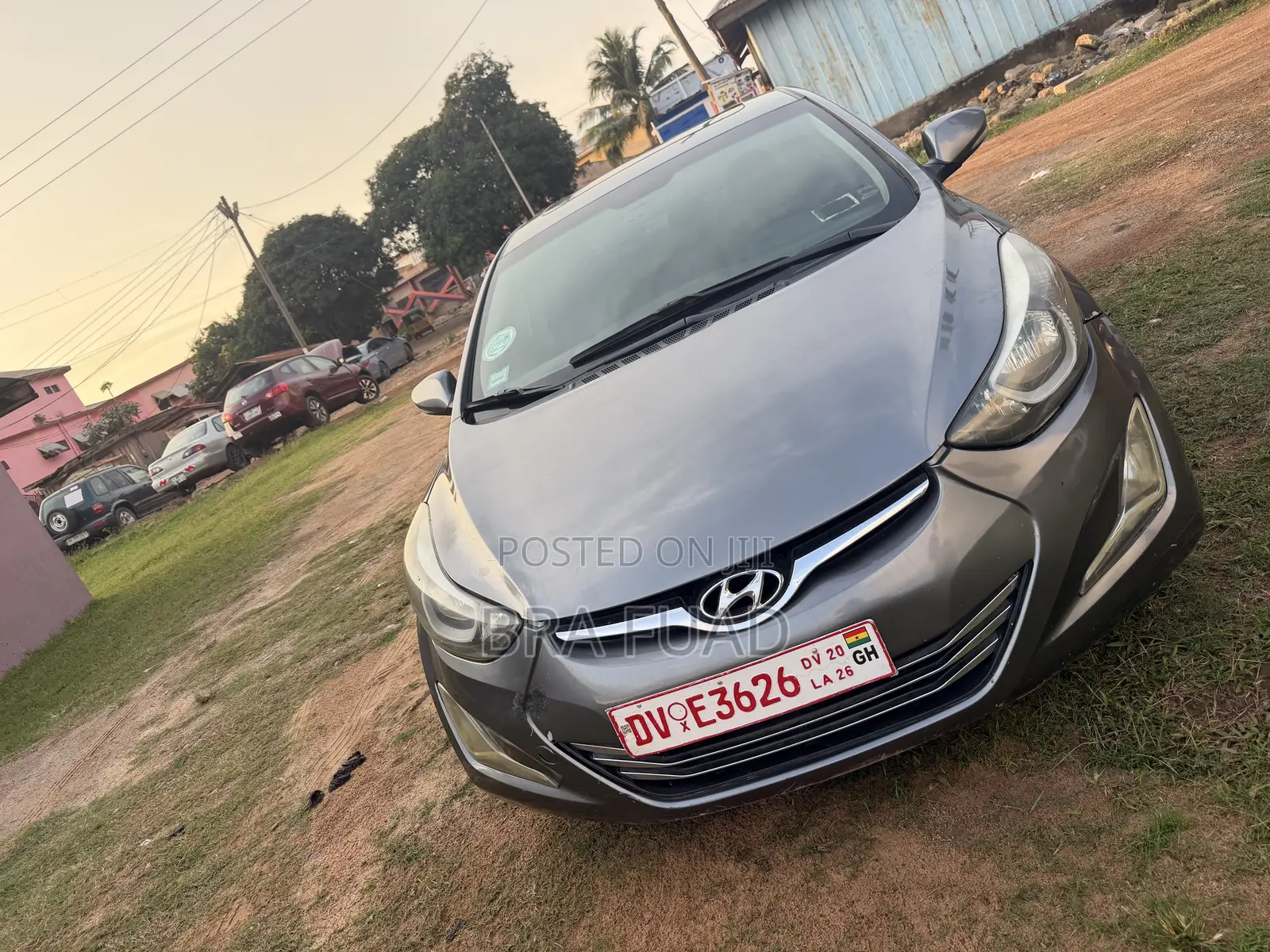 Hyundai Elantra Limited Sedan FWD (1.8L 4cyl 6A) 2013 Gray
