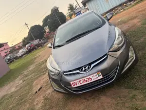 Hyundai Elantra Limited Sedan FWD (1.8L 4cyl 6A) 2013 Gray