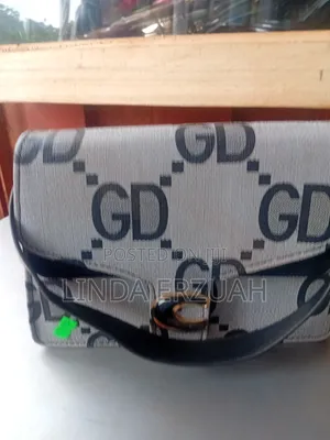 Beautiful Gucci Leather Hand Bag for Sale