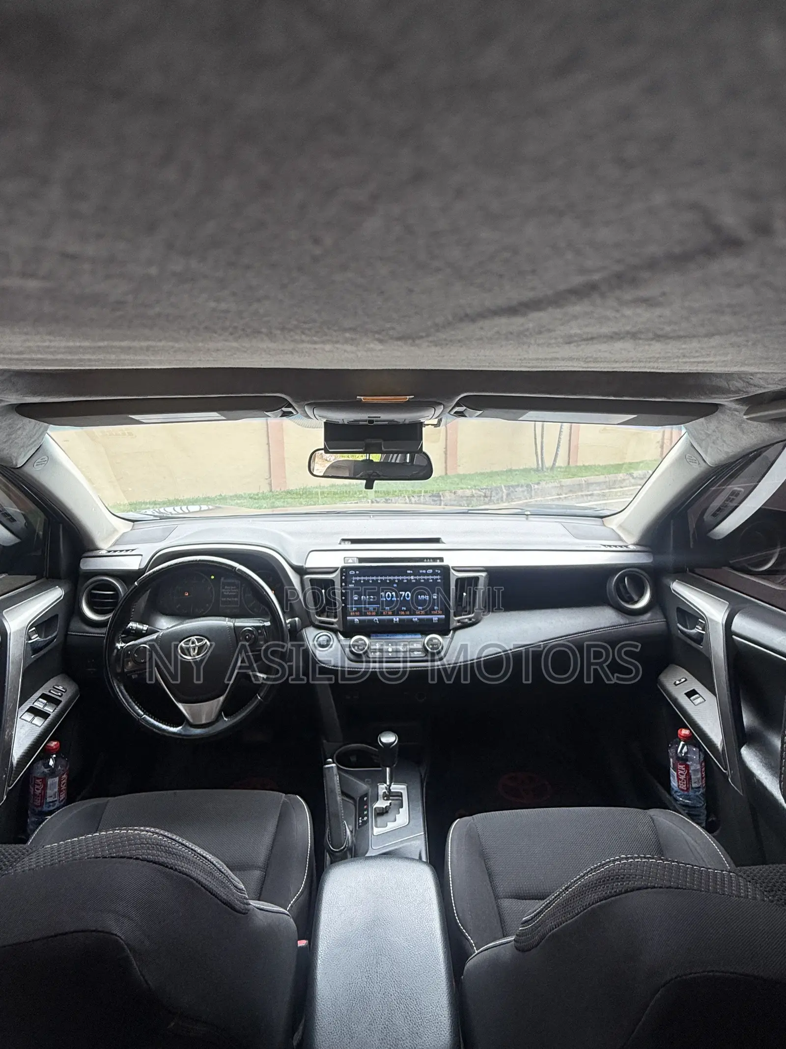 Toyota RAV4 Platinum AWD (2.5L 4cyl 6A) 2017 Gray
