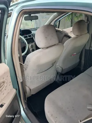 Toyota Vitz 2010 Green