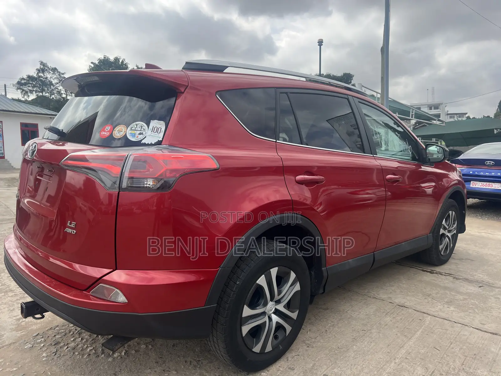 Toyota RAV4 2017 Red