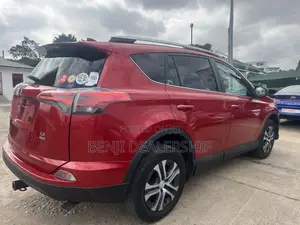 Toyota RAV4 2017 Red