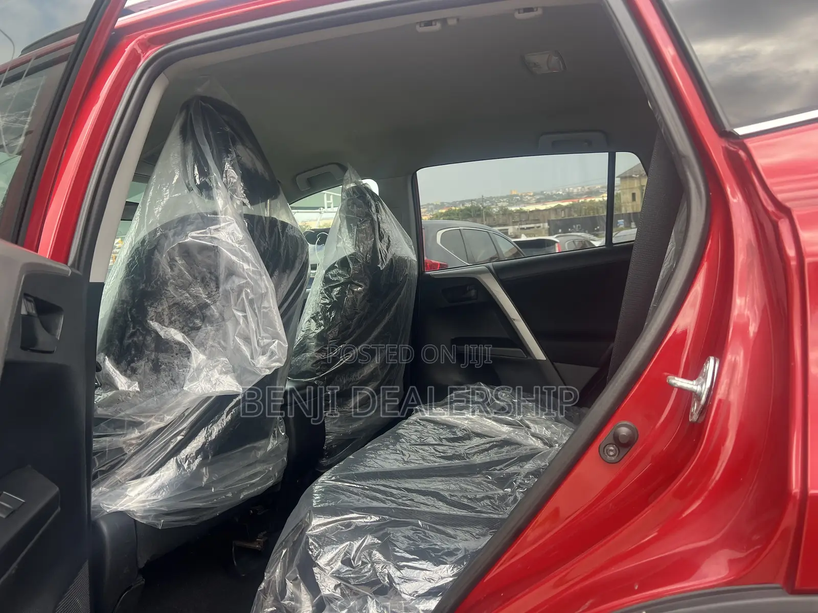 Toyota RAV4 2017 Red