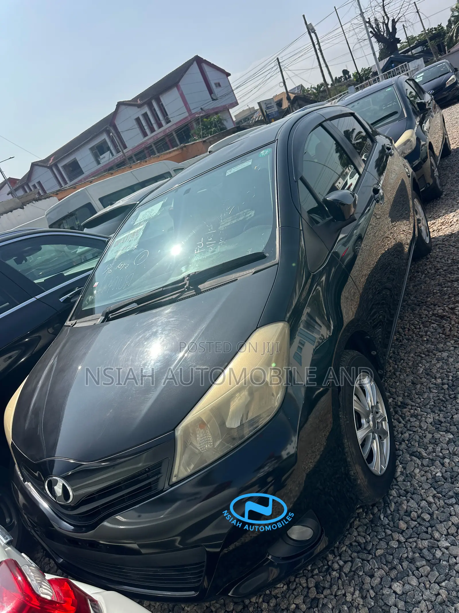Toyota Vitz 2013 Black