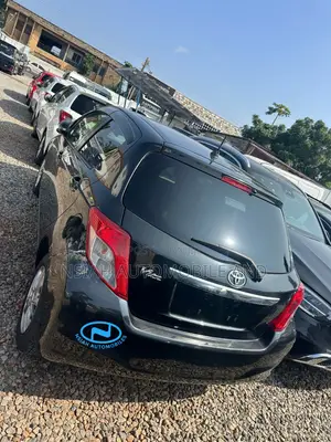 Toyota Vitz 2013 Black