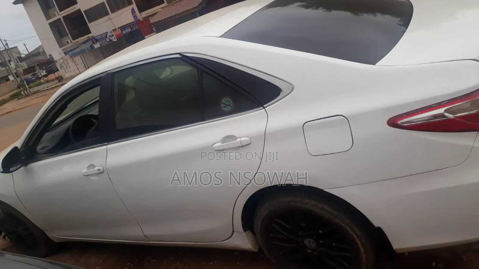 Toyota Camry XLE 4dr Sedan (2.5L 4cyl 6A) 2016 White