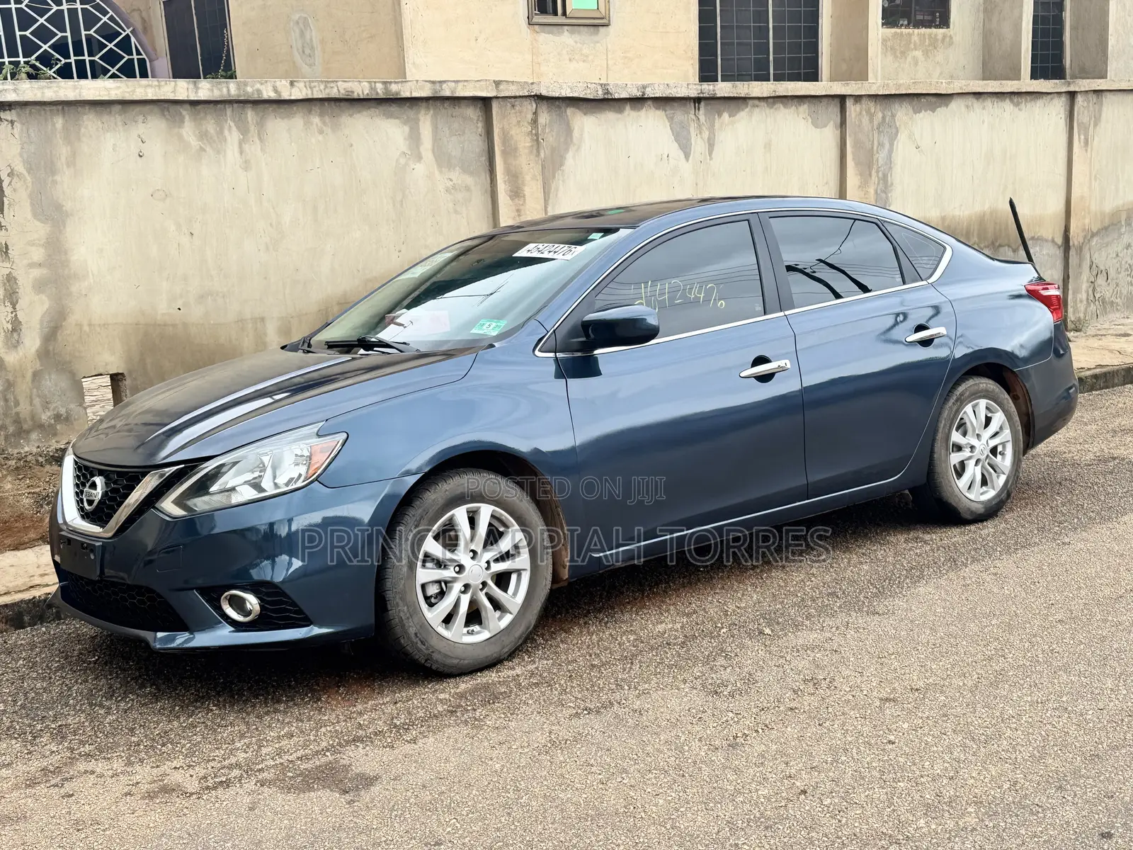 Nissan Sentra SV 2016 Blue