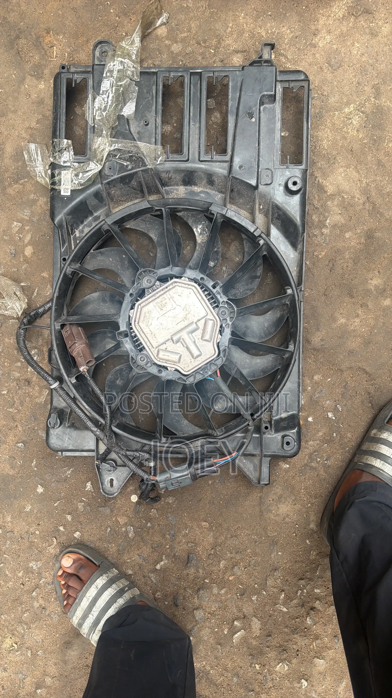 Chevrolet Malibu 2016/20 Radiator Fan