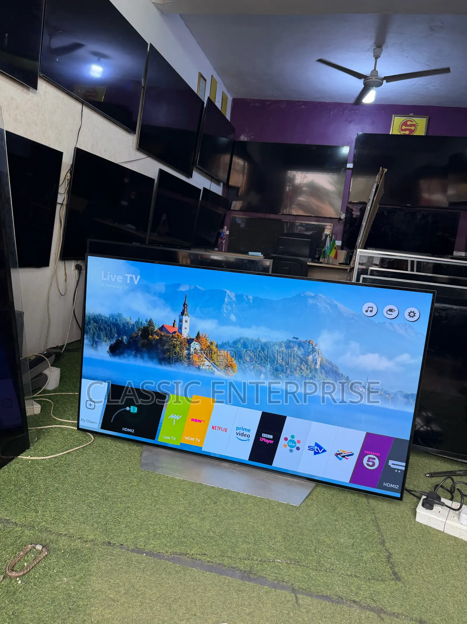 LG Oled 55 Inches With Dolby Vision C7 Series Brand New TV