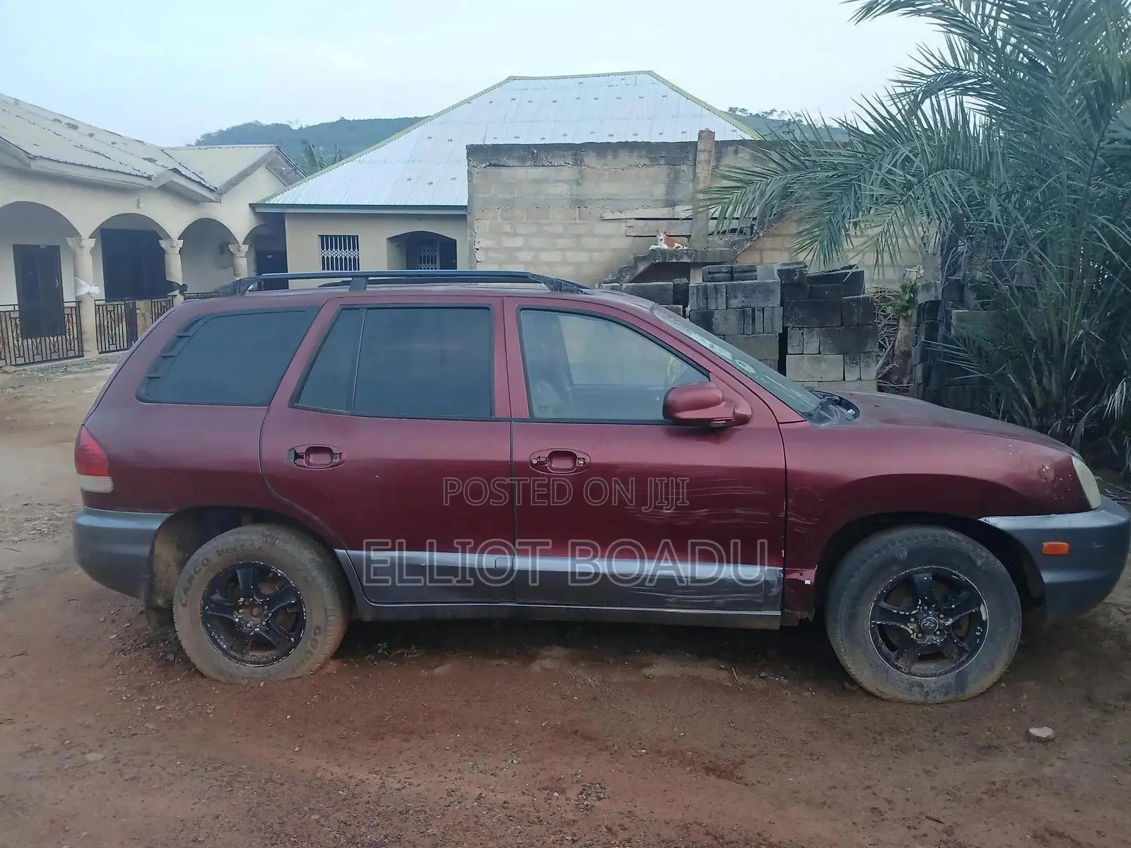 Hyundai Santa Fe 2011 Burgundy