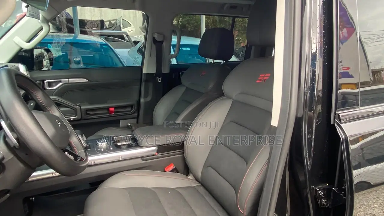 New Jetour T2 2.0 Petrol AWD 2025 Black