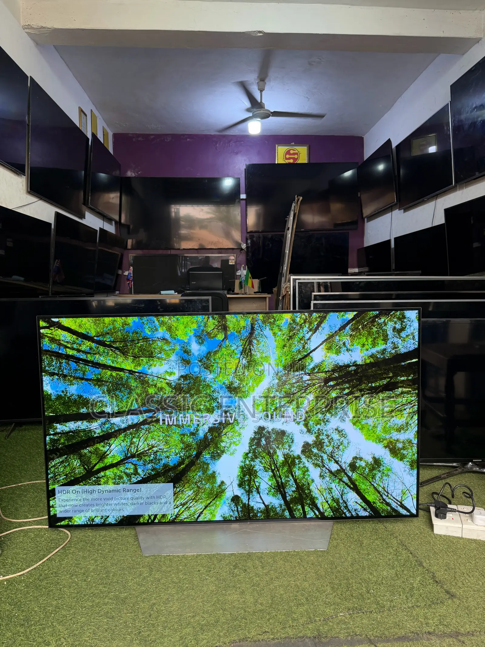 LG Oled 55 Inches With Dolby Vision C7 Series Brand New TV
