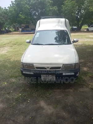 Nissan Sunny 2006 White