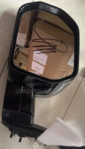 Tundra 24 Complete Driving Mirrors
