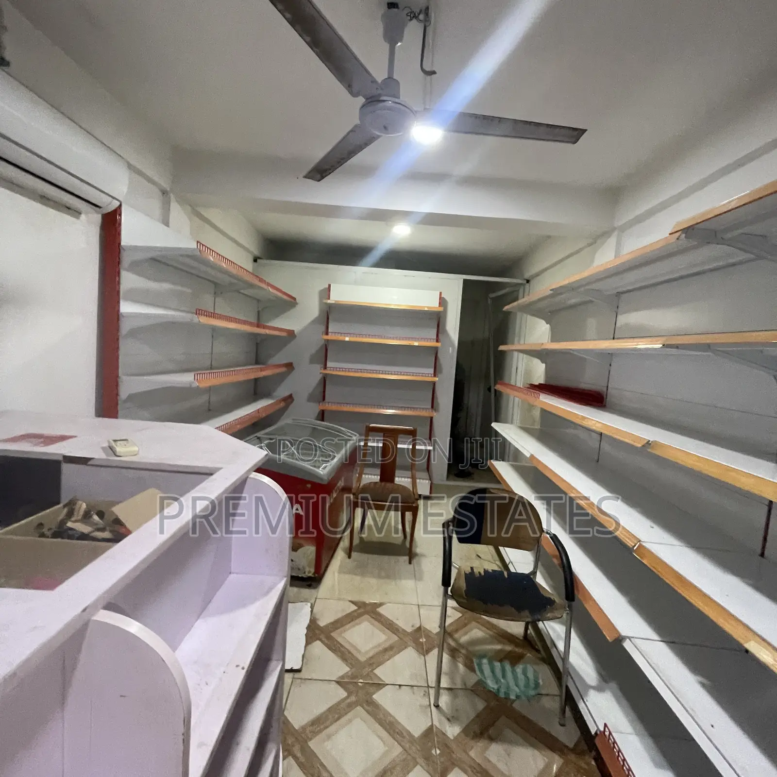 Shop for Rent in MADINA