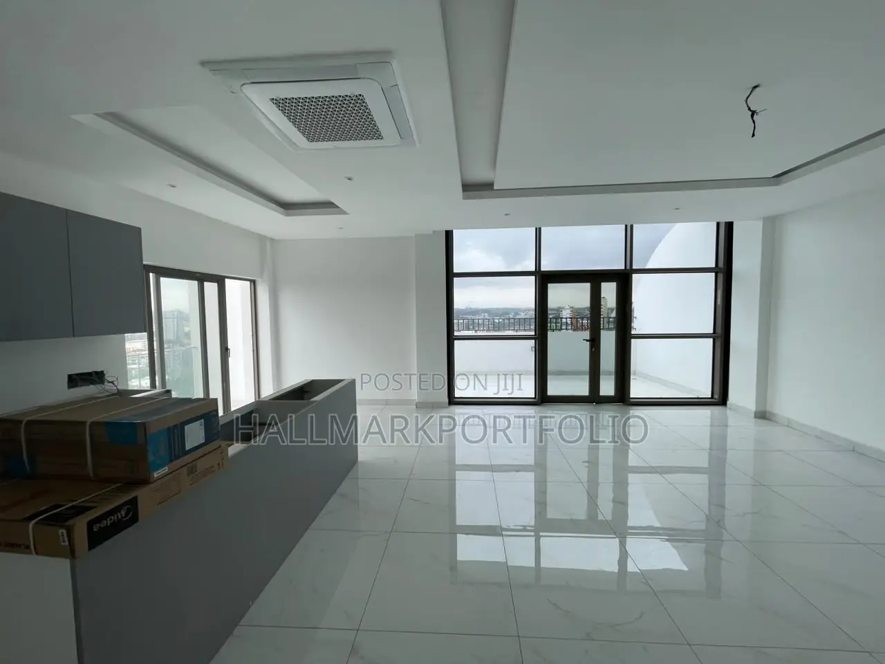 2bdrm Penthouse in Airport Residential for sale