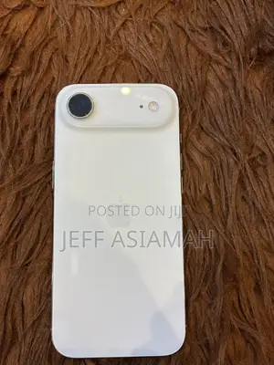 Apple iPhone Air 256 GB Gold