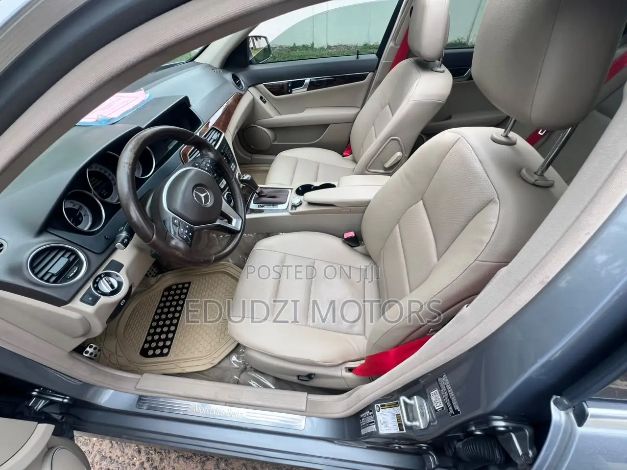 Mercedes-Benz C250 2014 Gray