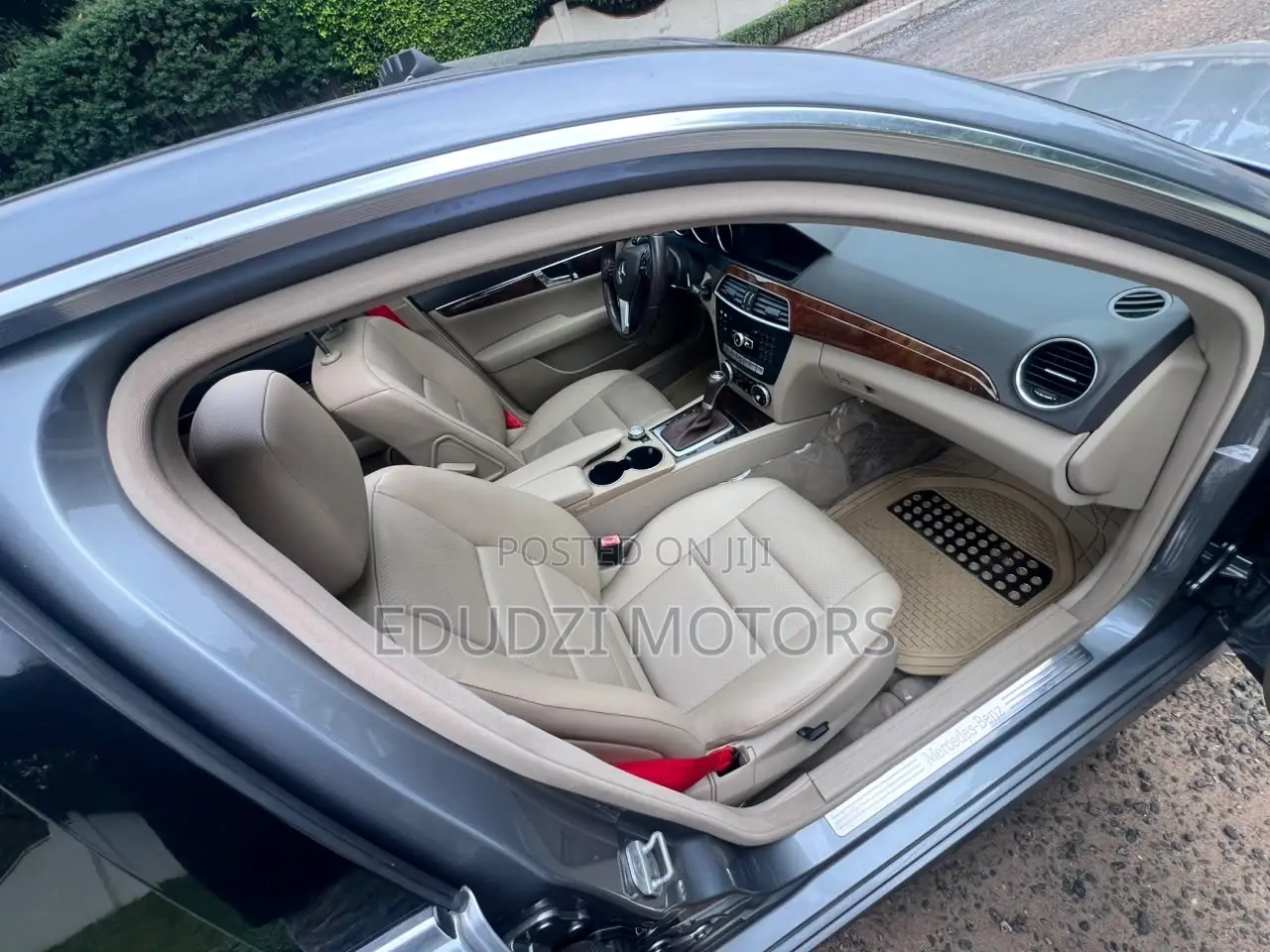 Mercedes-Benz C250 2014 Gray