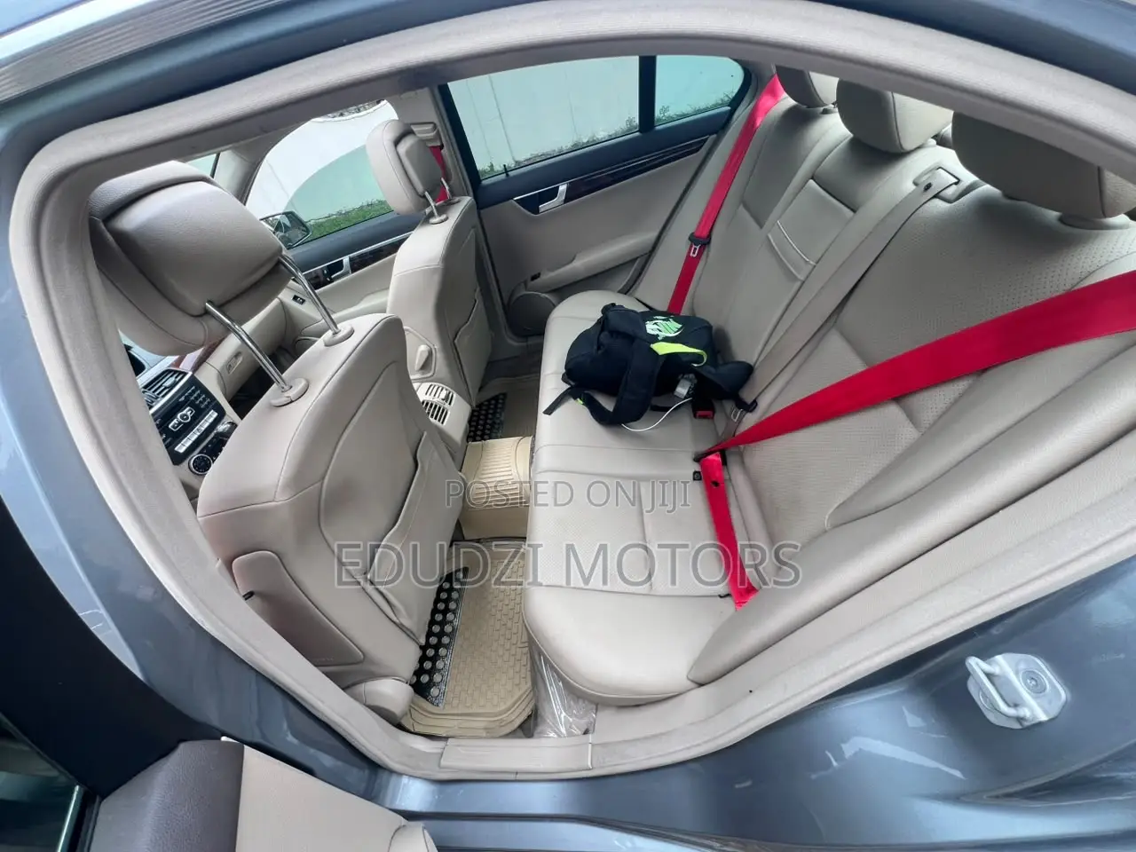 Mercedes-Benz C250 2014 Gray