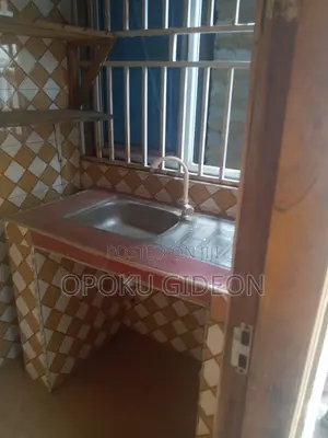 1bdrm Apartment in Ga Odumase Junction, Olebu for rent
