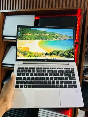 Laptop HP ProBook 445 G8 16GB AMD Ryzen 7 SSD 256GB