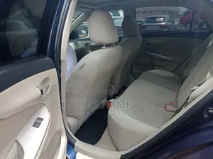 Toyota Corolla 2013 Blue
