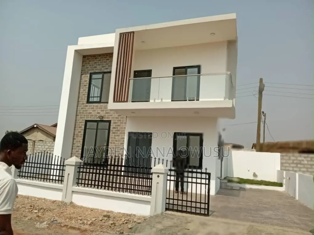 2bdrm House in Community 25 for rent