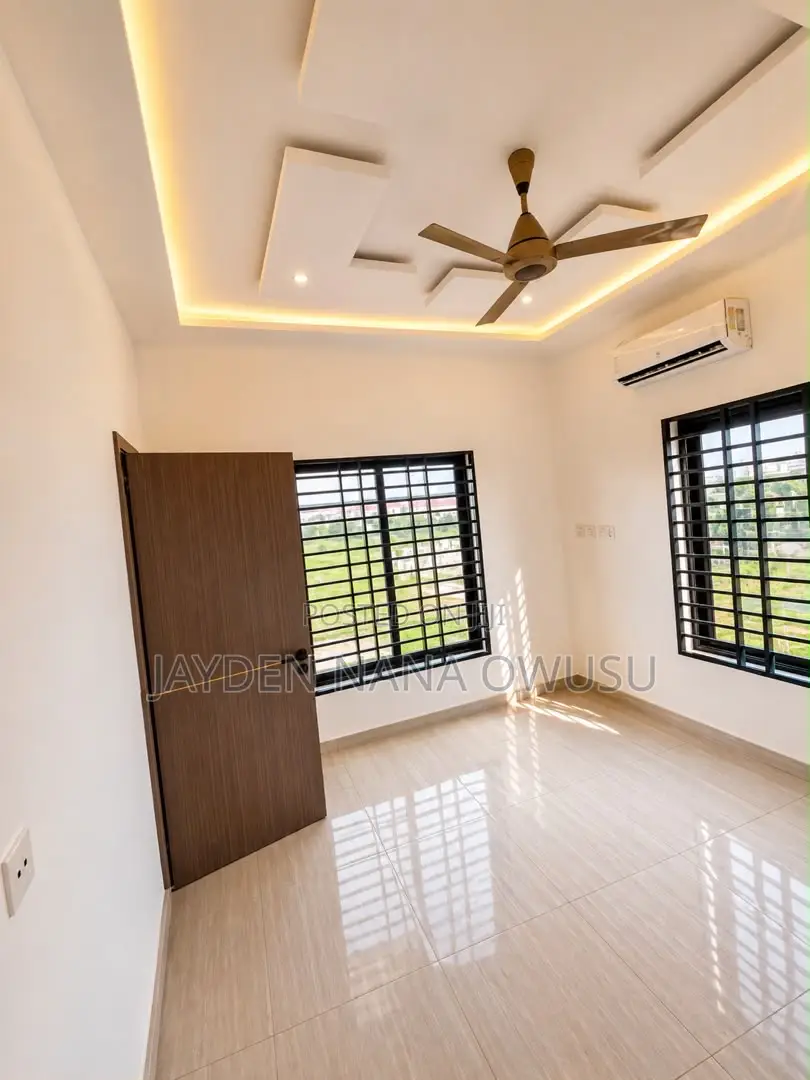 2bdrm House in Community 25 for rent