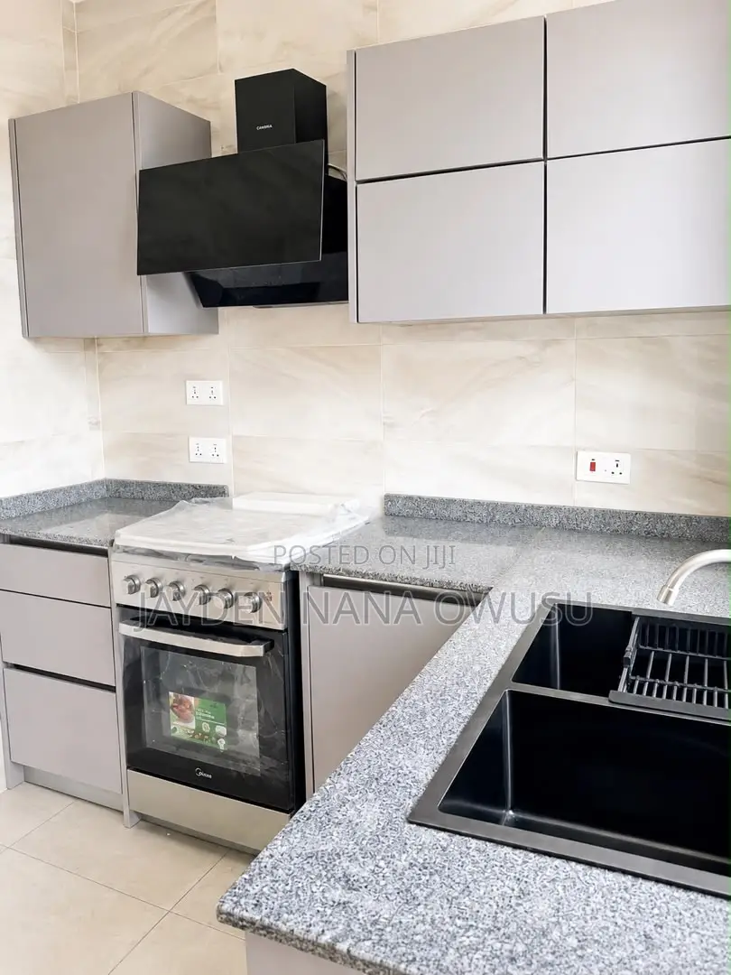 2bdrm House in Community 25 for rent