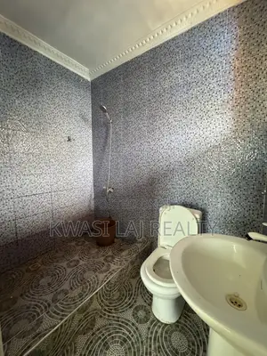 1bdrm Apartment in Oshiyie Kokrobite, Weija for rent
