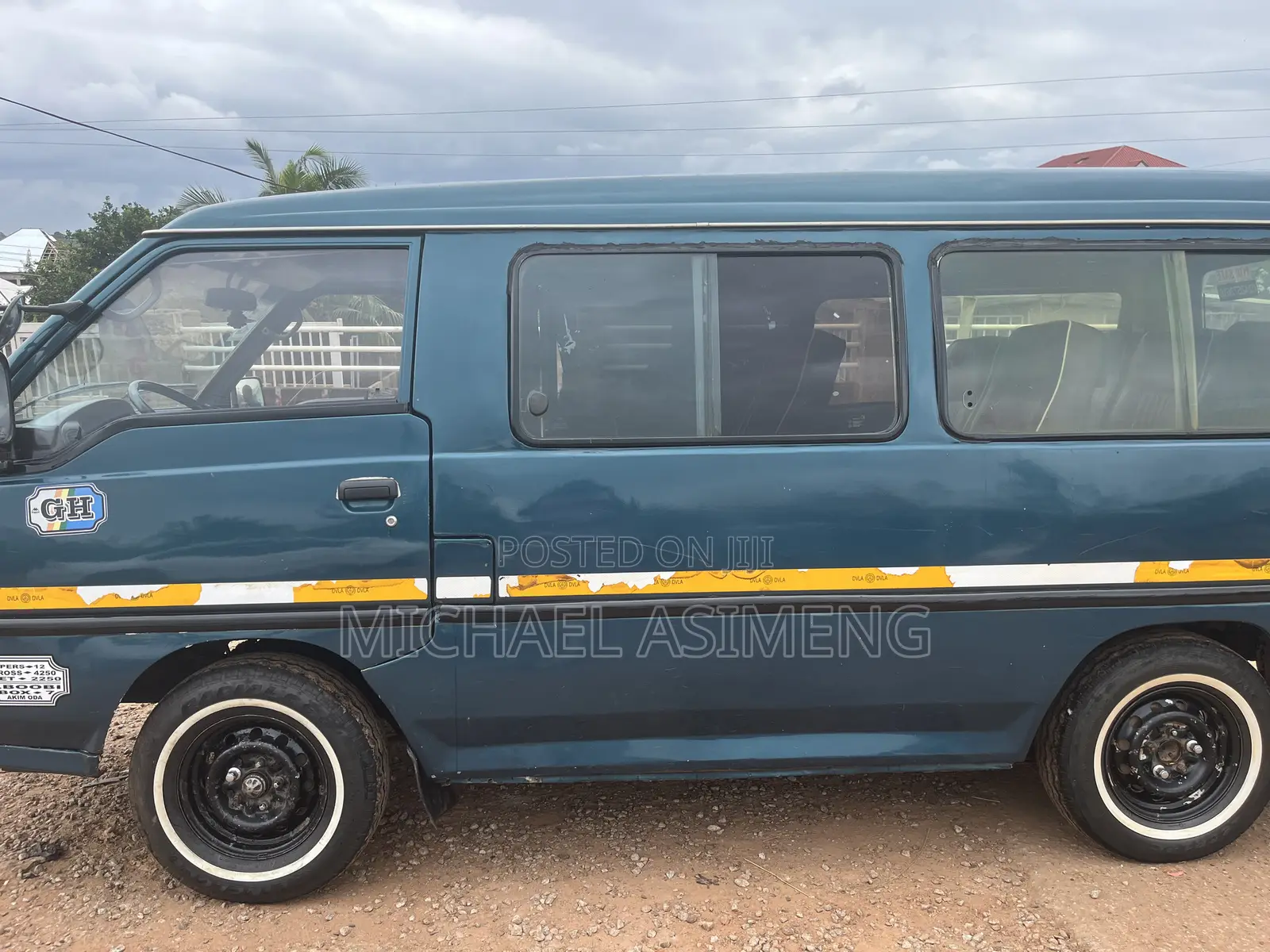 Hyundai H-100 2000 Blue