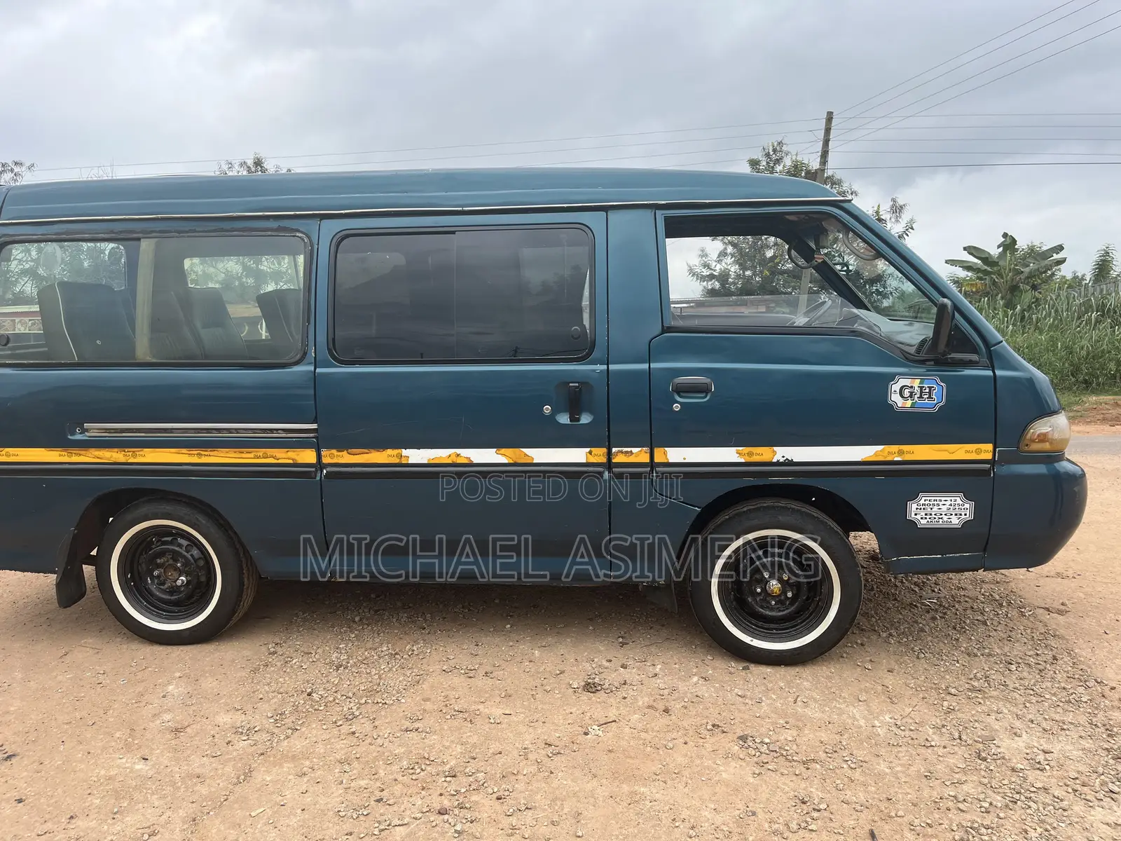Hyundai H-100 2000 Blue