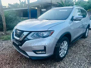 Nissan Rogue 2018 Silver