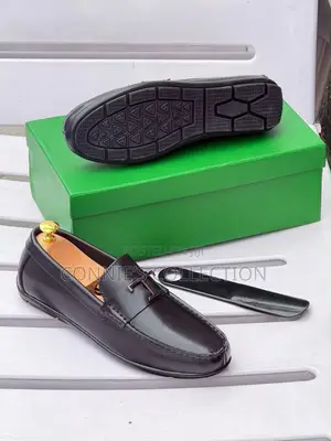 TODs Black Leather Loafer