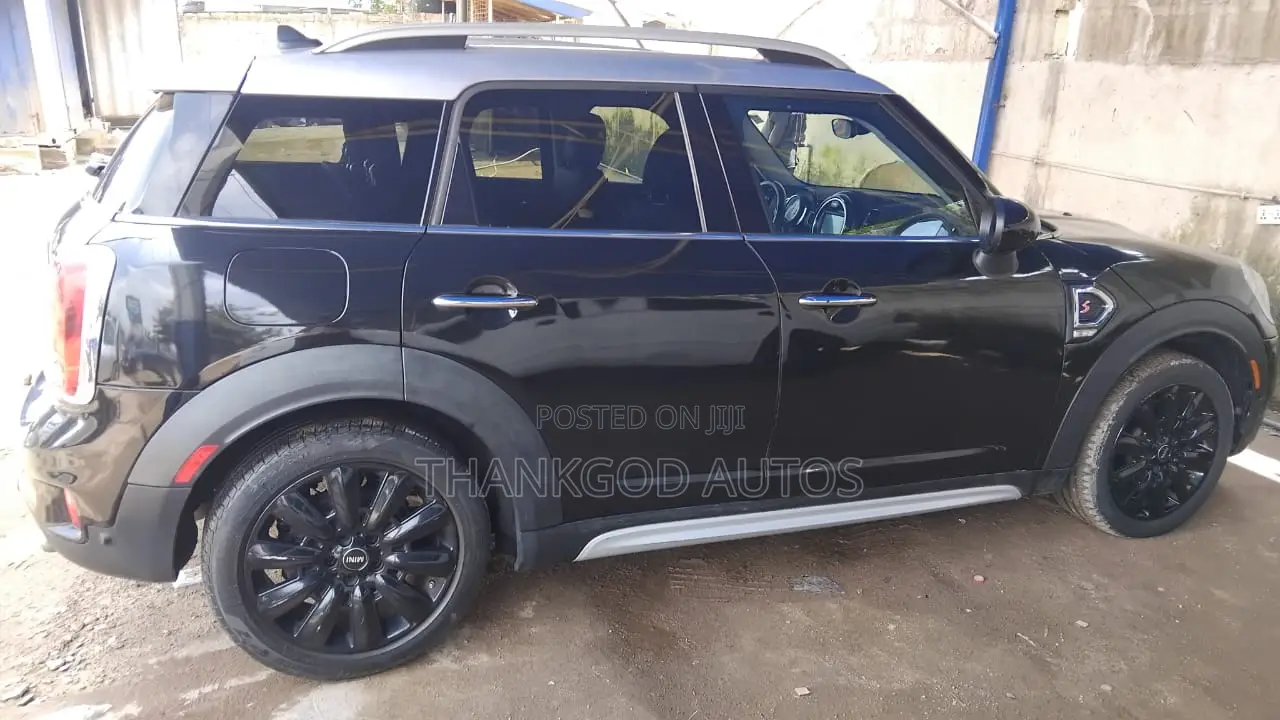 Mini Countryman Cooper S AWD ALL4 2018 Black