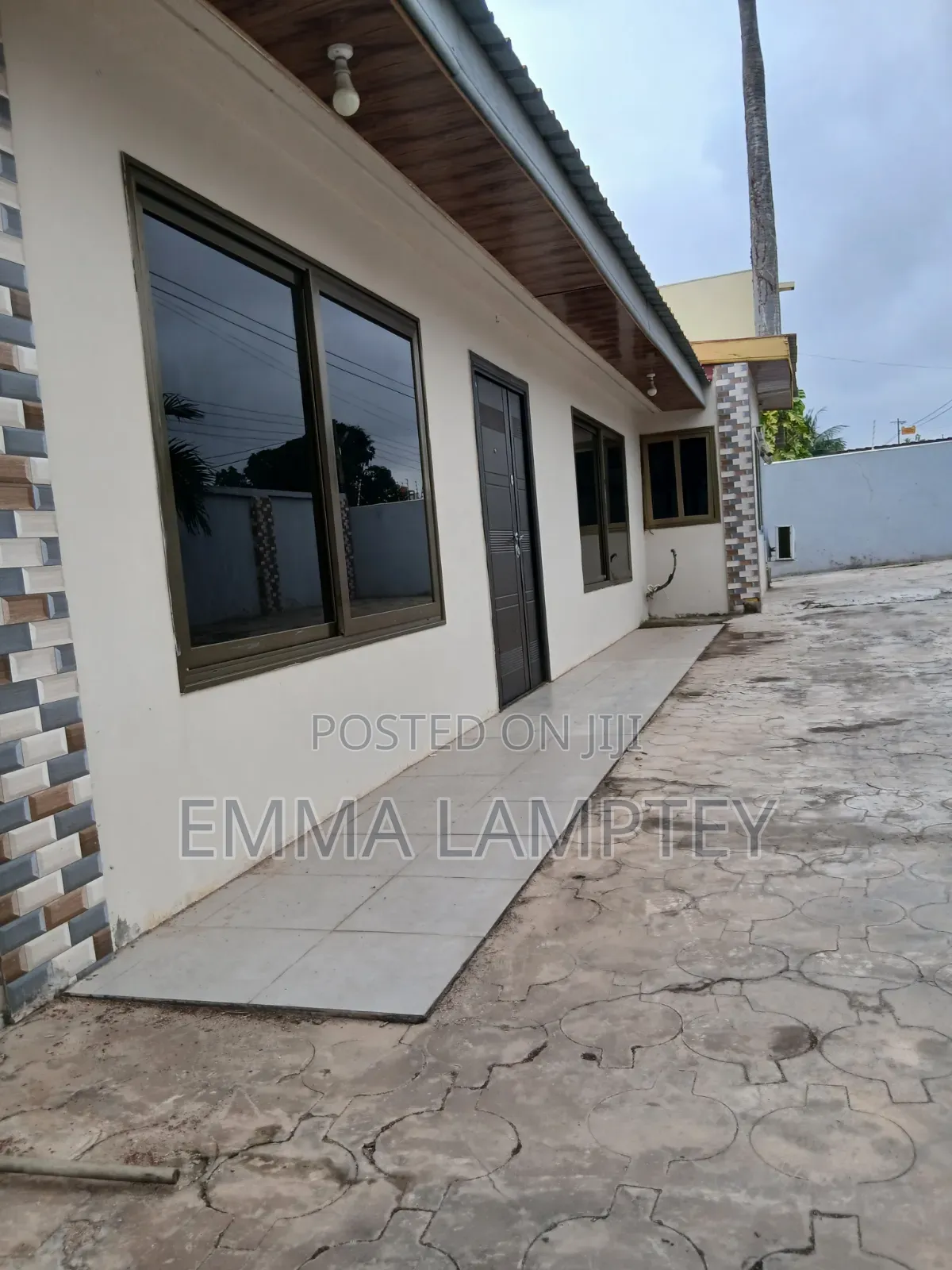 3bdrm Apartment in Emma Real Estate, Abeka for rent