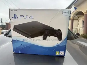 PS4 Slim Jailbreak in Box With Current Games