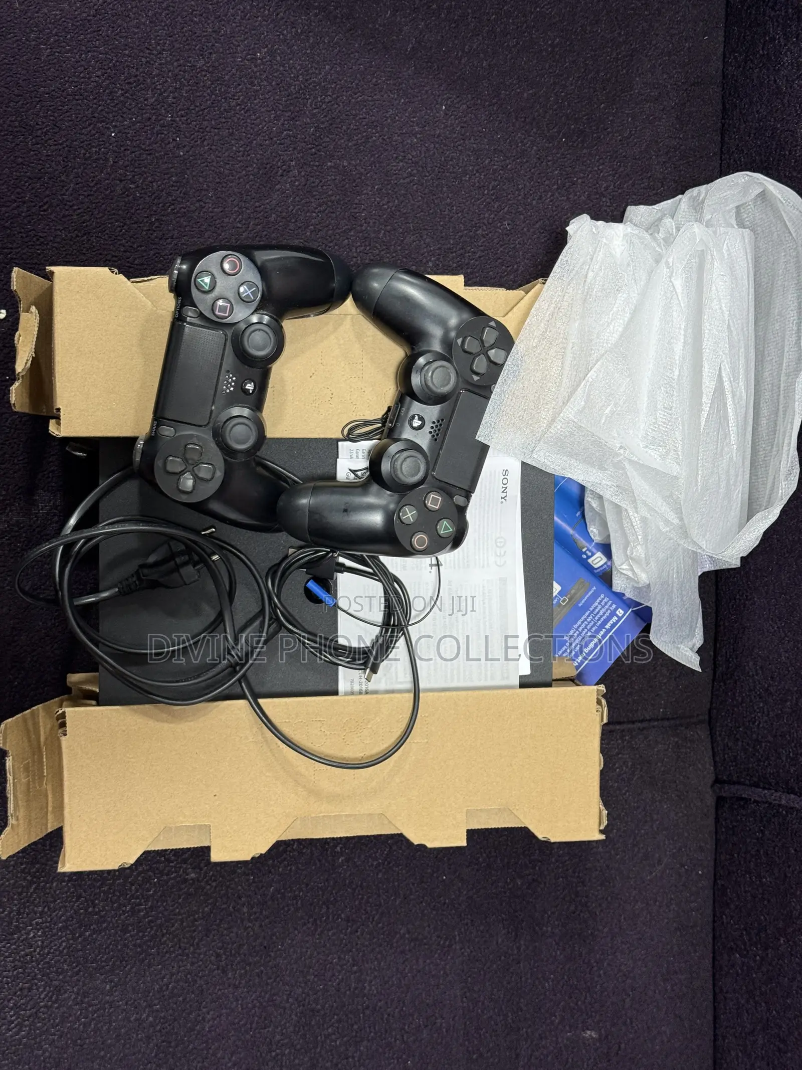 PS4 Slim Jailbreak in Box With Current Games