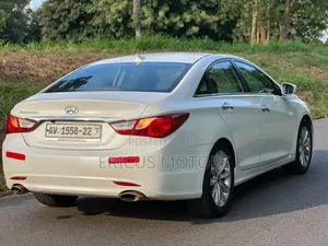 Hyundai Sonata 2012 White
