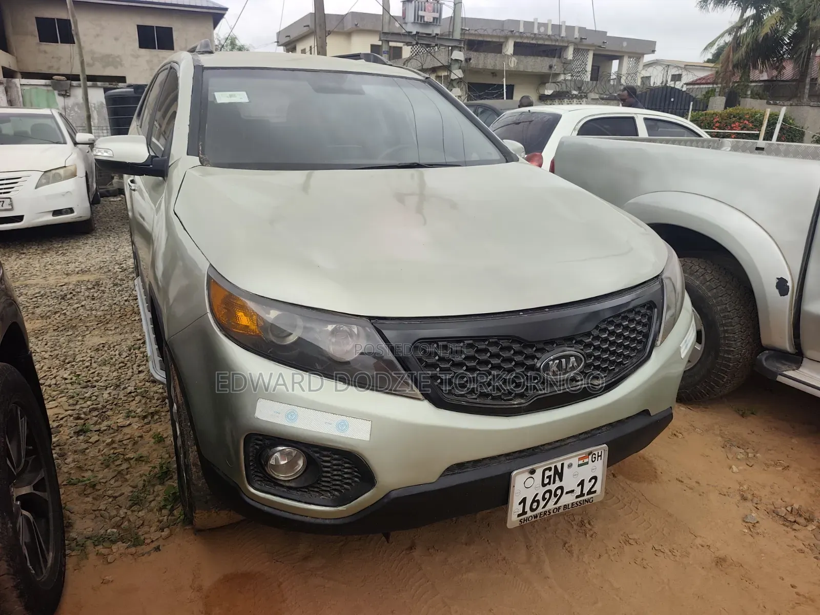 Kia Sorento 2012 Gold