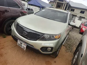 Kia Sorento 2012 Gold