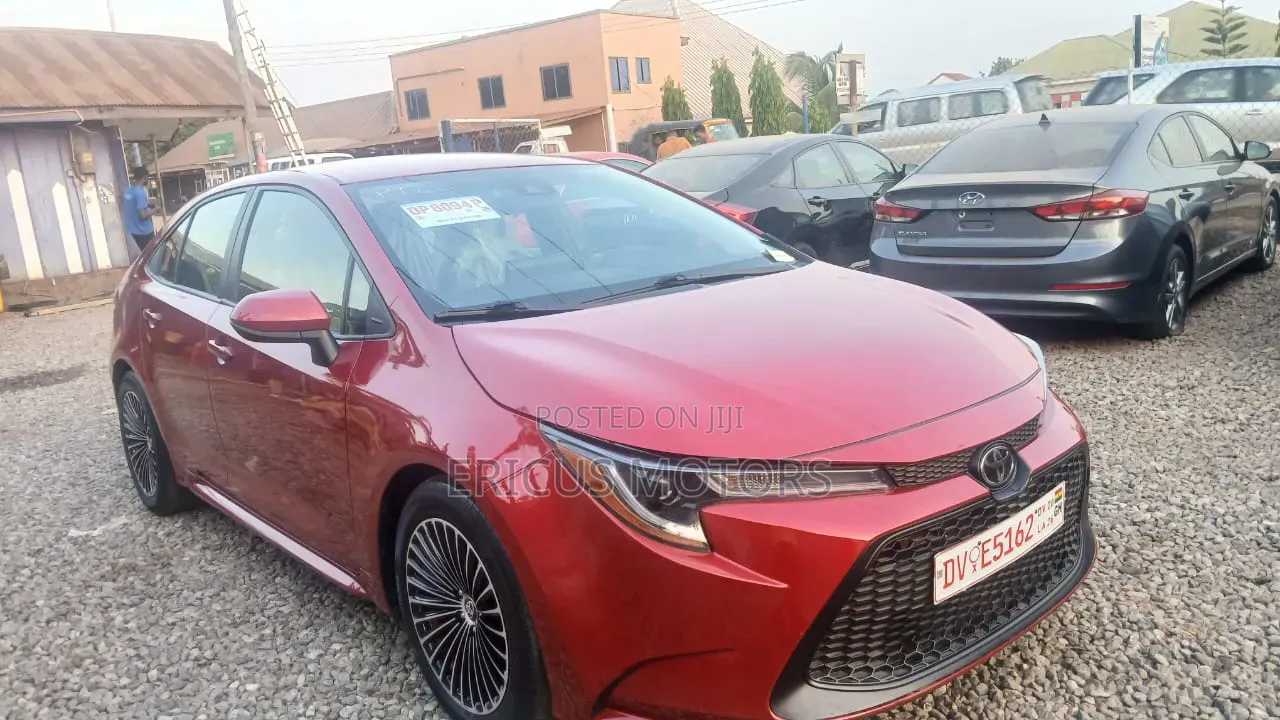 Toyota Corolla 2021 Red