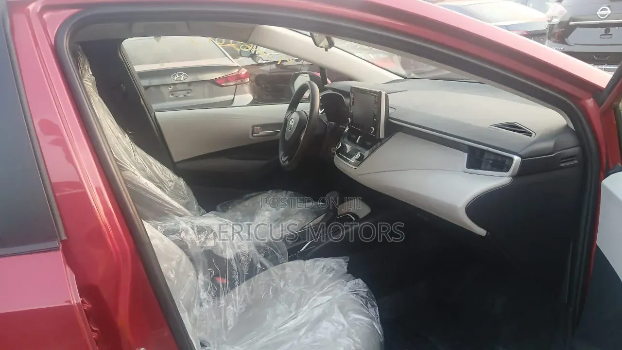 Toyota Corolla 2021 Red